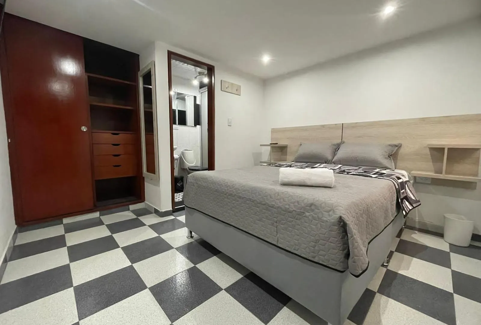 Hostel Movistar Arena Bogota Guest house